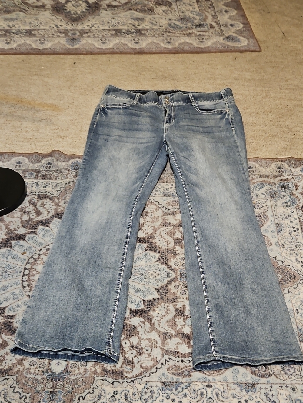 Apt. 9 Light Wash Bootcut Jeans